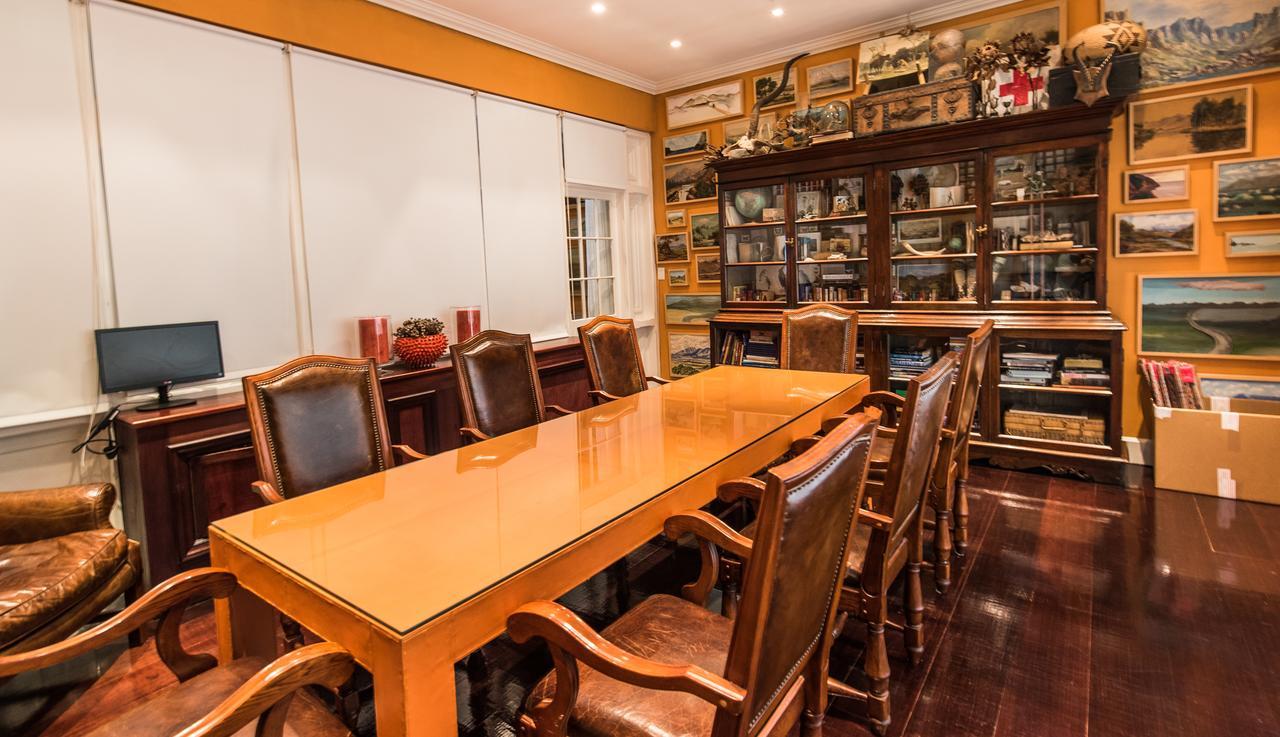 Hout Bay Manor ξενώνας Εξωτερικό φωτογραφία
